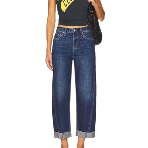 New NWT Pistola Kacey Cuffed Boyfriend Jeans 29